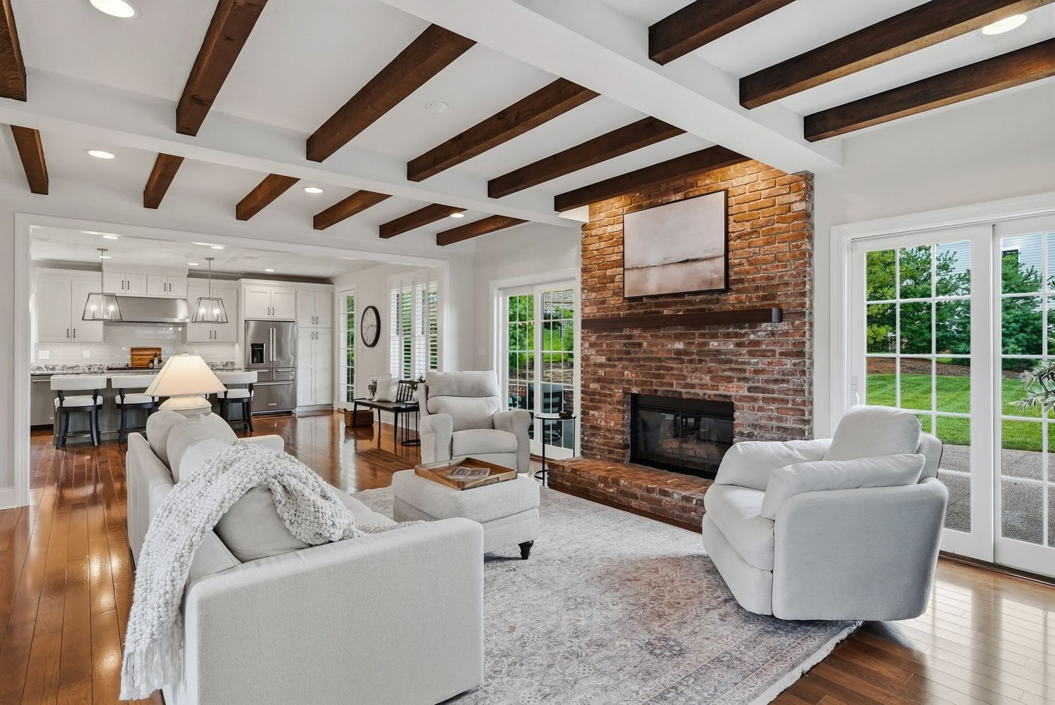 112 Hardwood DRIVE