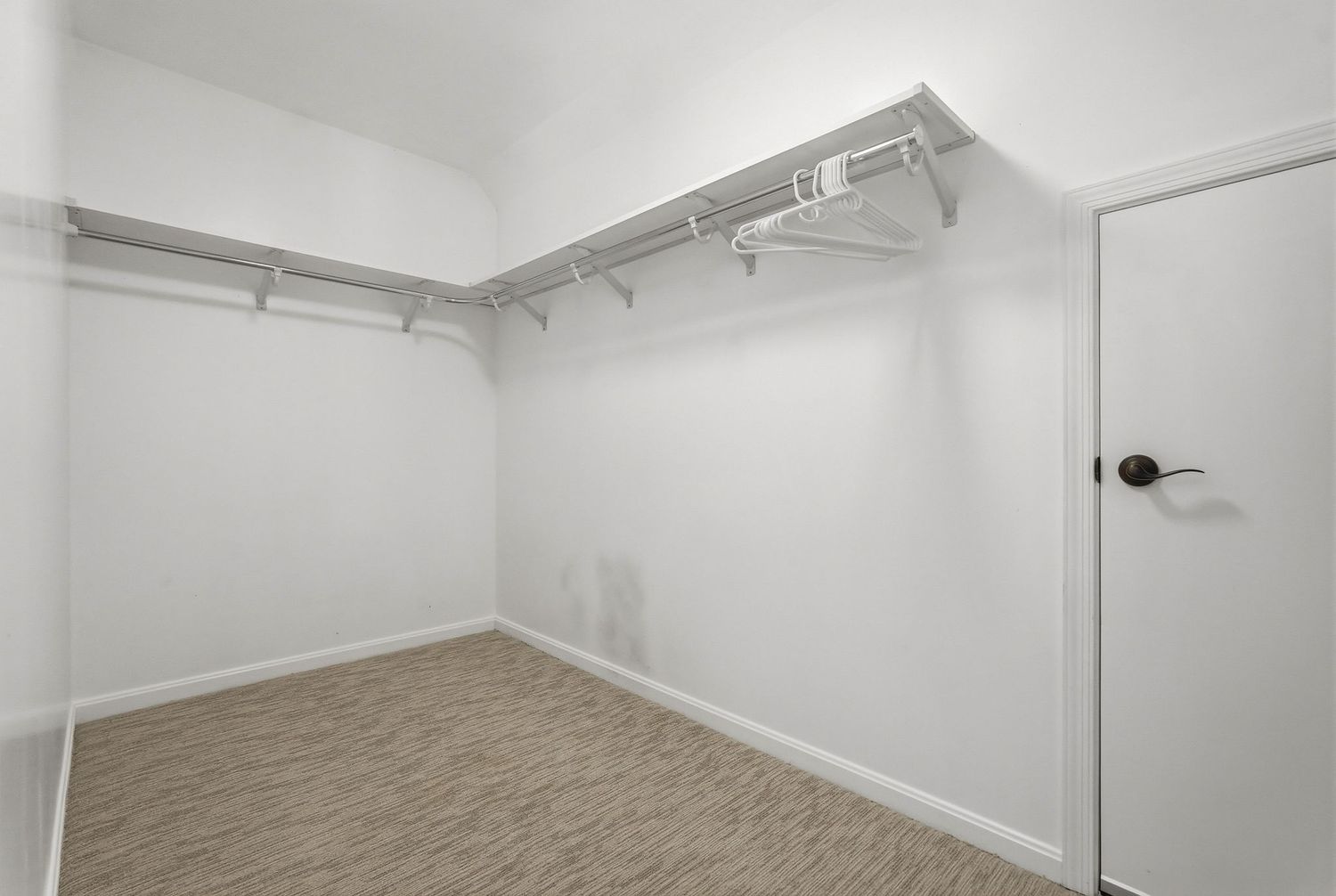 112 Hardwood DRIVE