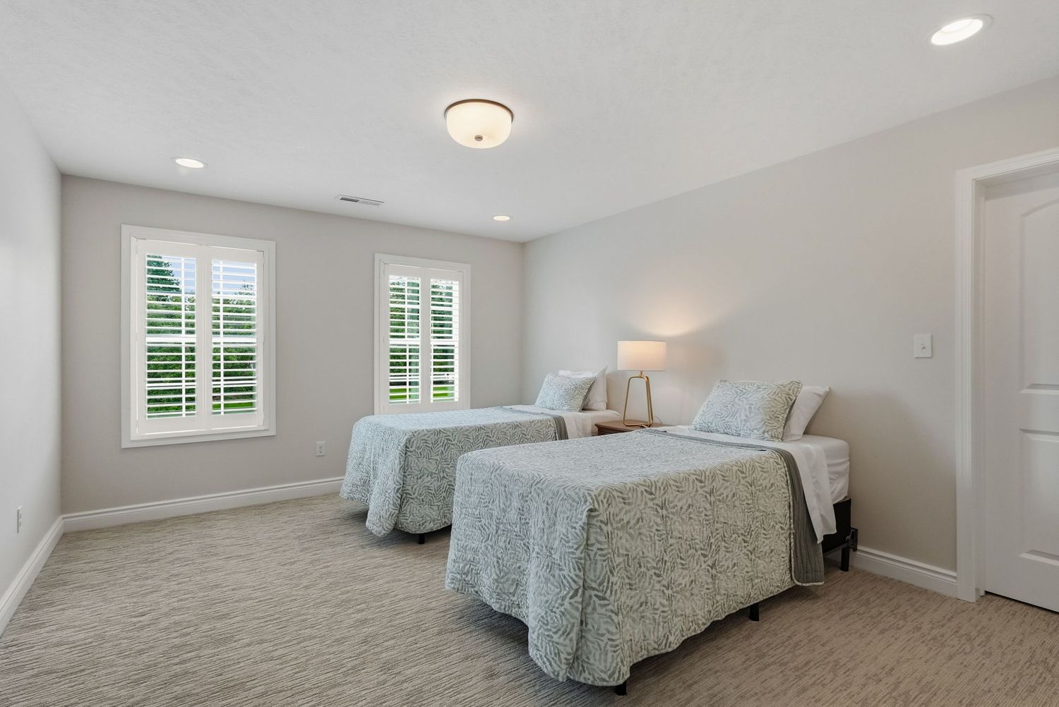 112 Hardwood DRIVE
