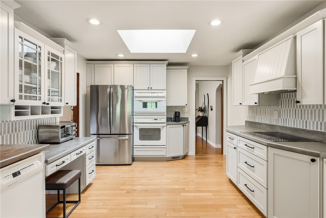 4618 Clubvue Drive