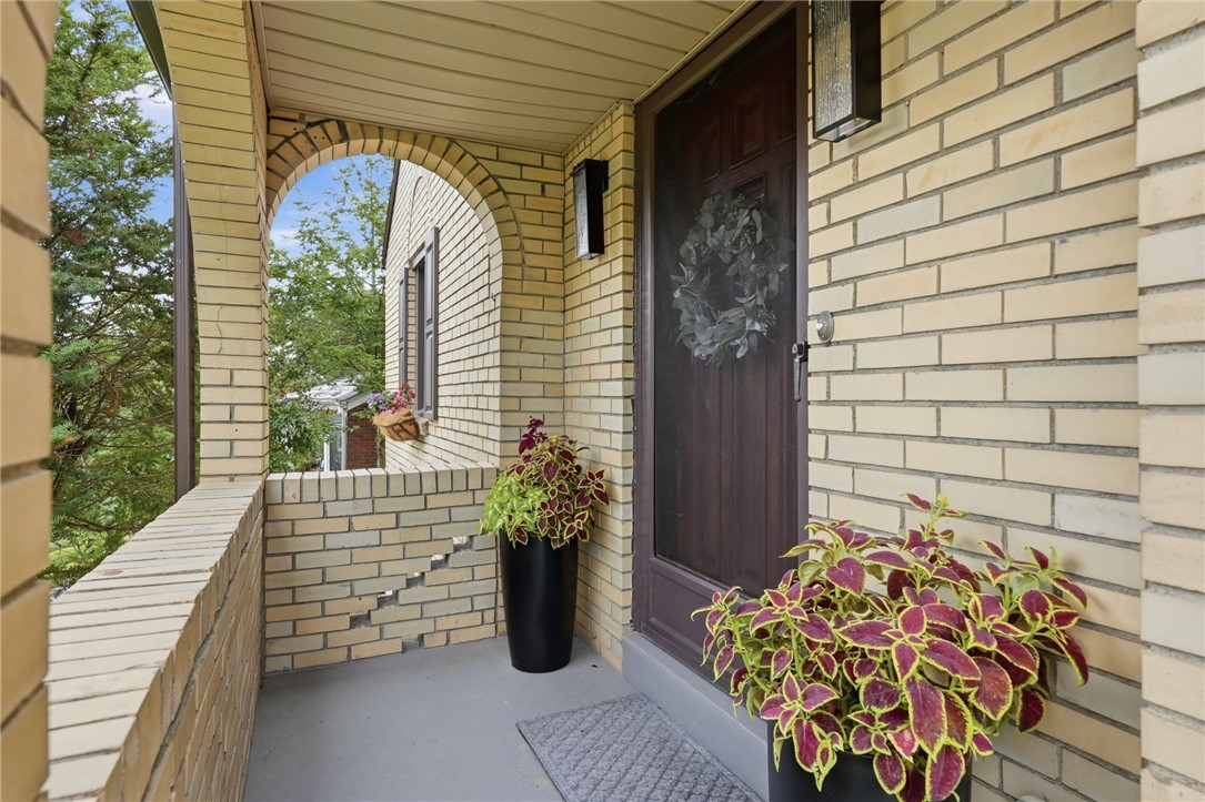 4618 Clubvue Drive