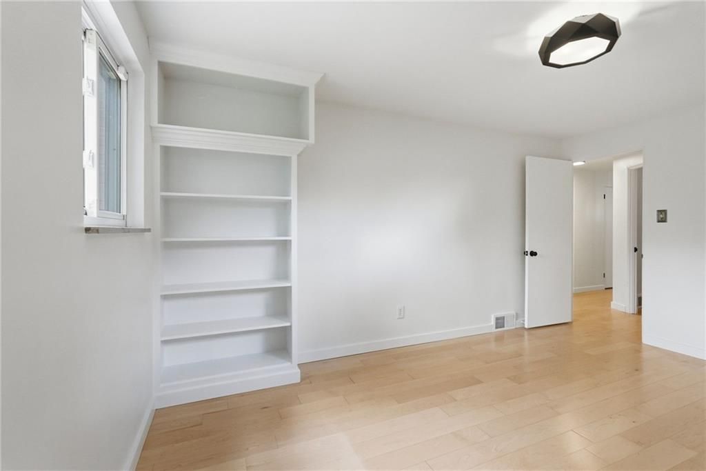 824 Foxland Drive