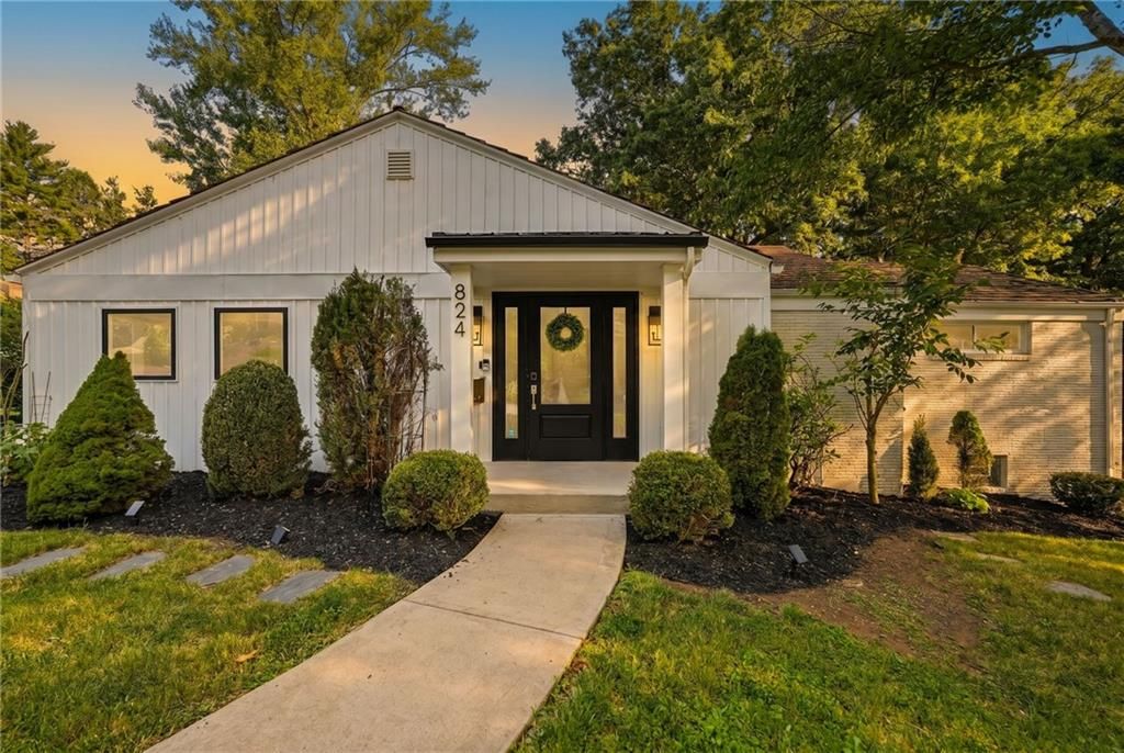 824 Foxland Drive