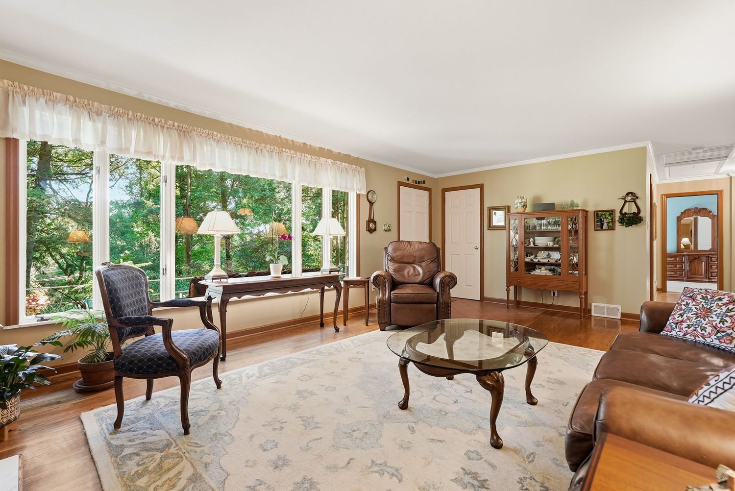 1067 Summer Place