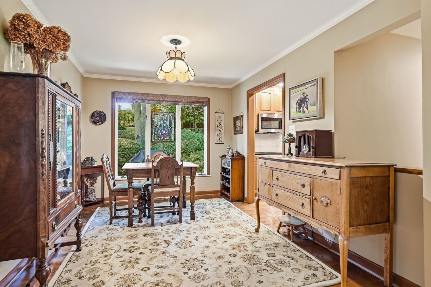 1067 Summer Place