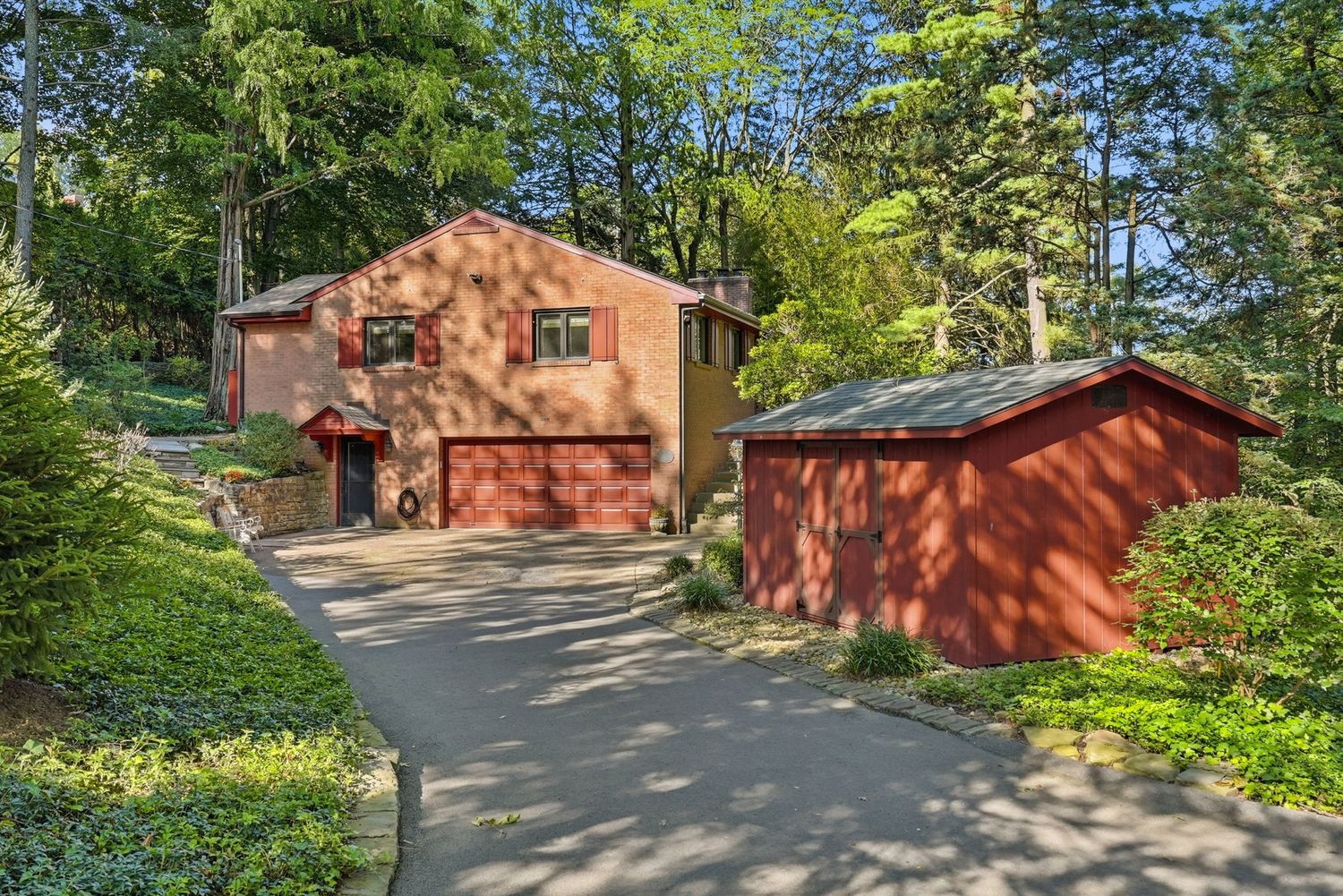 1067 Summer Place