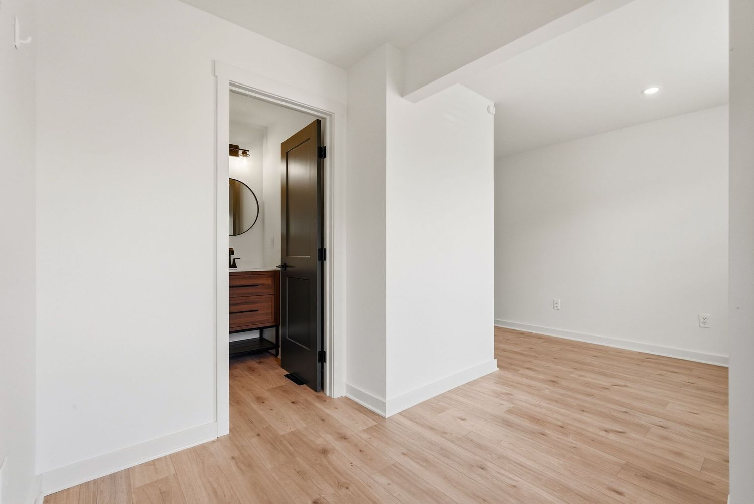 313 44th Street