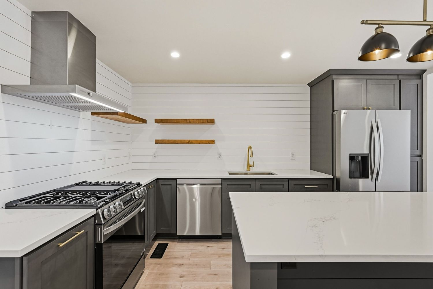 313 44th Street