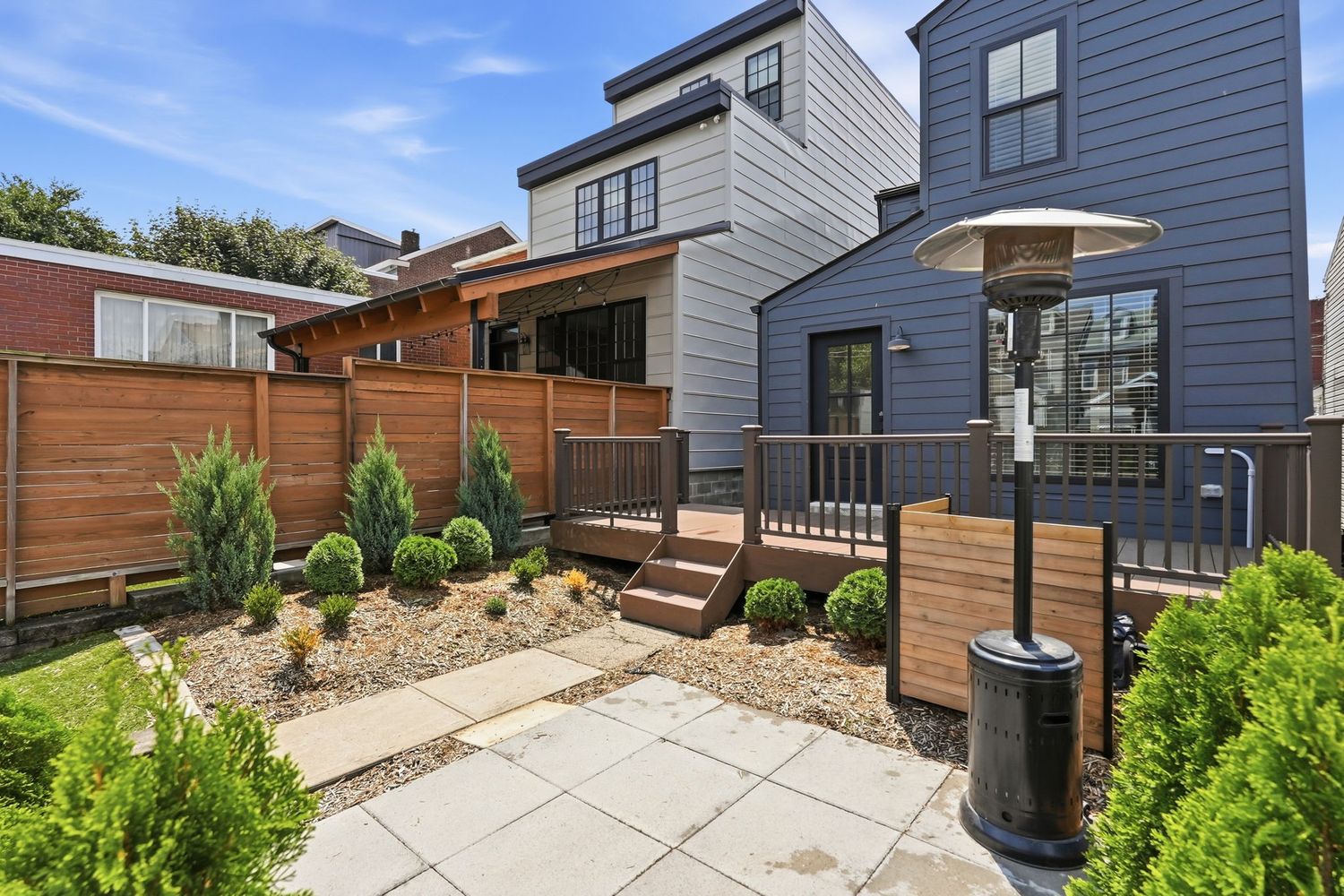 313 44th Street