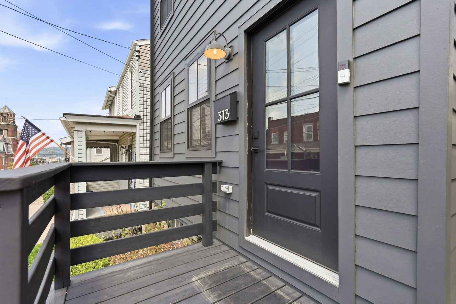 313 44th Street