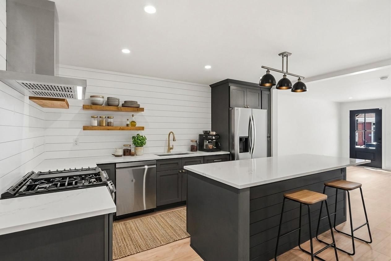 313 44th Street