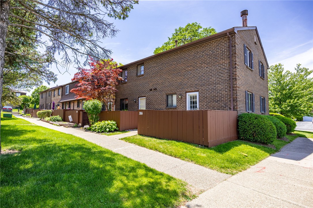 380 Surrey Hill