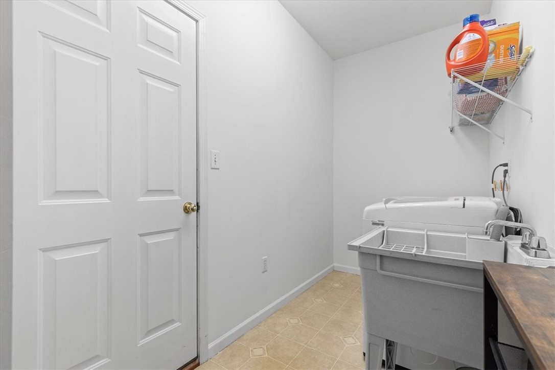 1630 Settlers Drive
