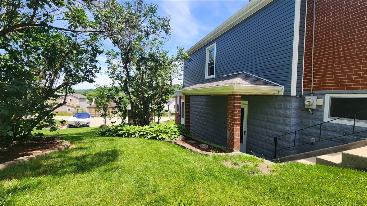 205 Lloyd Ave