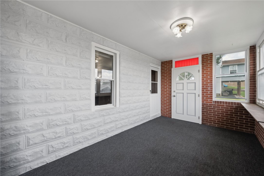 205 Lloyd Ave