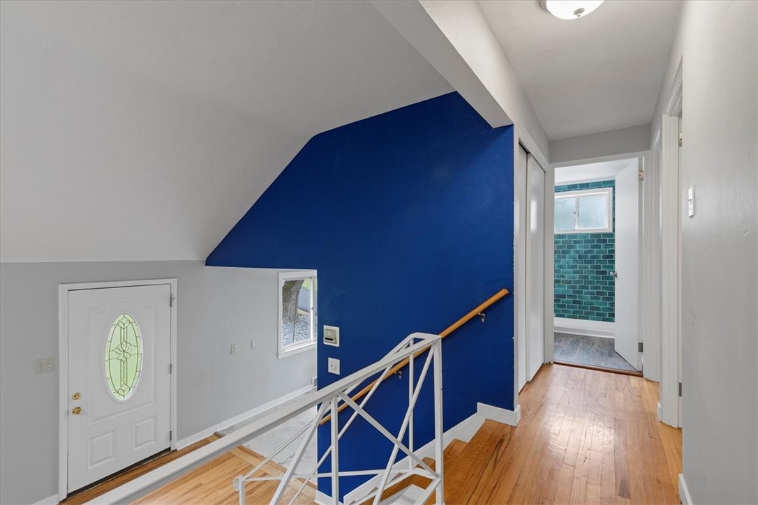 301 Mccombs Rd