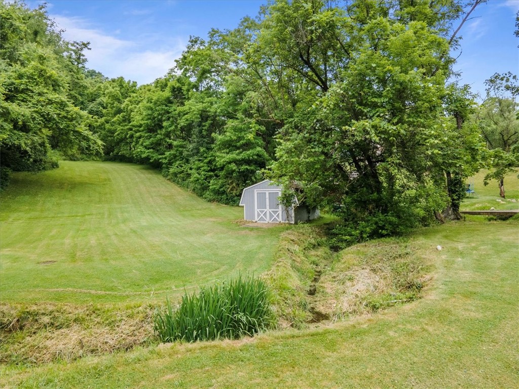301 Mccombs Rd