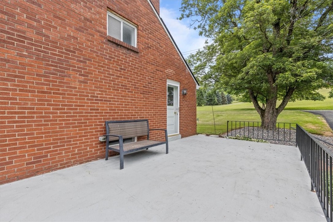 301 Mccombs Rd