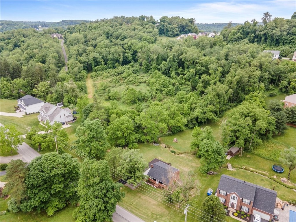301 Mccombs Rd