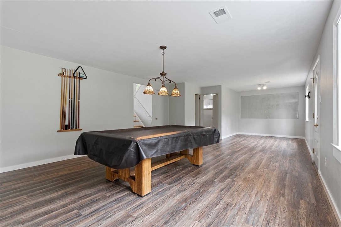 301 Mccombs Rd