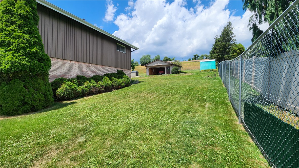 163 Broadlawn Dr