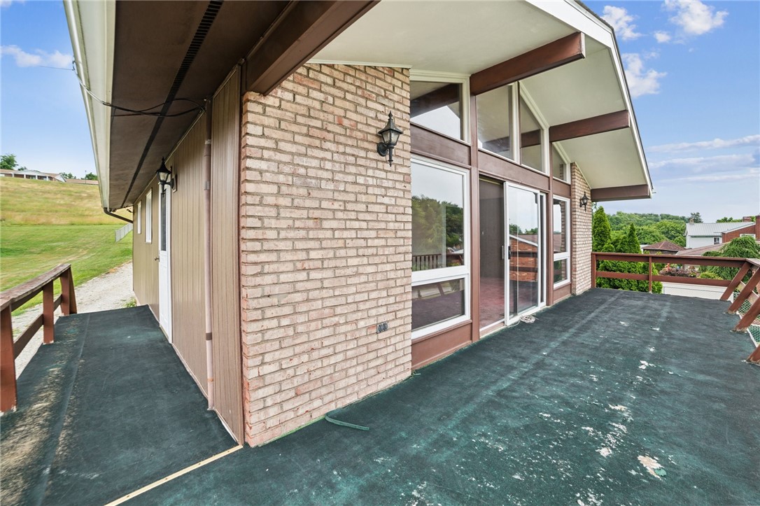 163 Broadlawn Dr