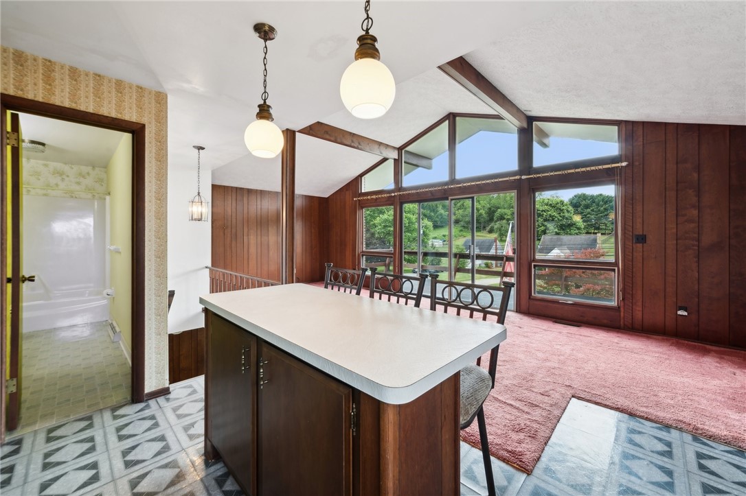 163 Broadlawn Dr