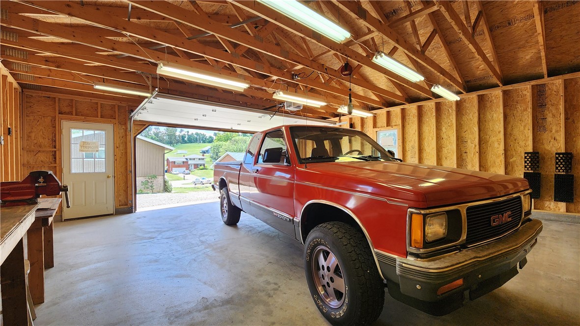 163 Broadlawn Dr
