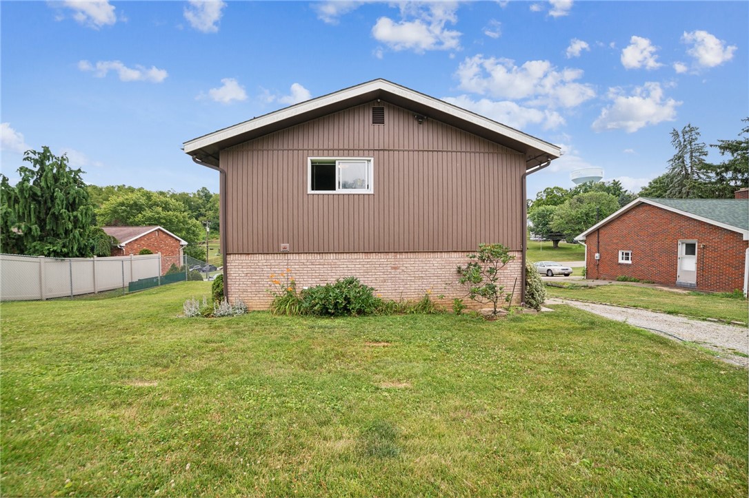 163 Broadlawn Dr