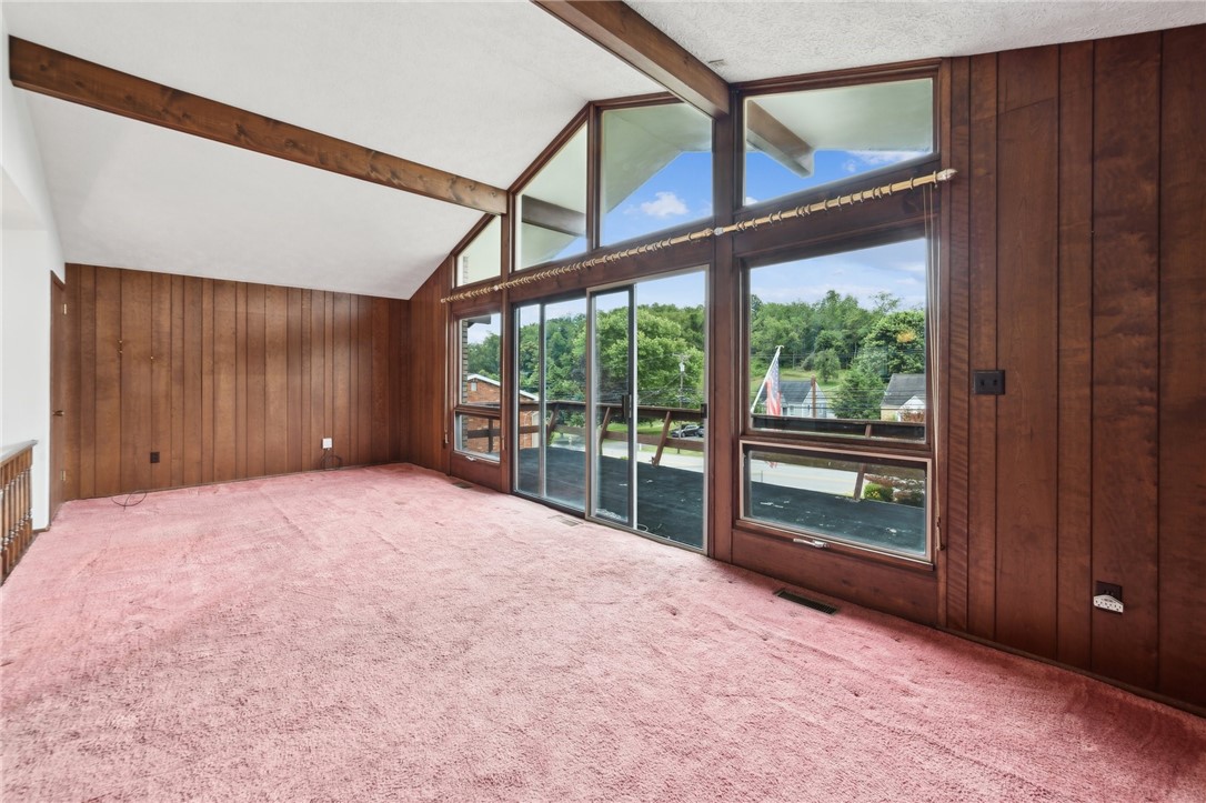 163 Broadlawn Dr