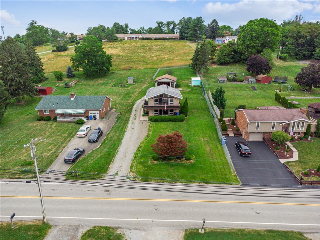 163 Broadlawn Dr
