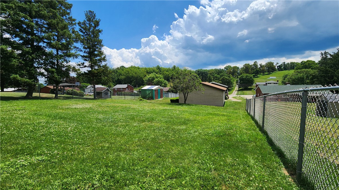 163 Broadlawn Dr