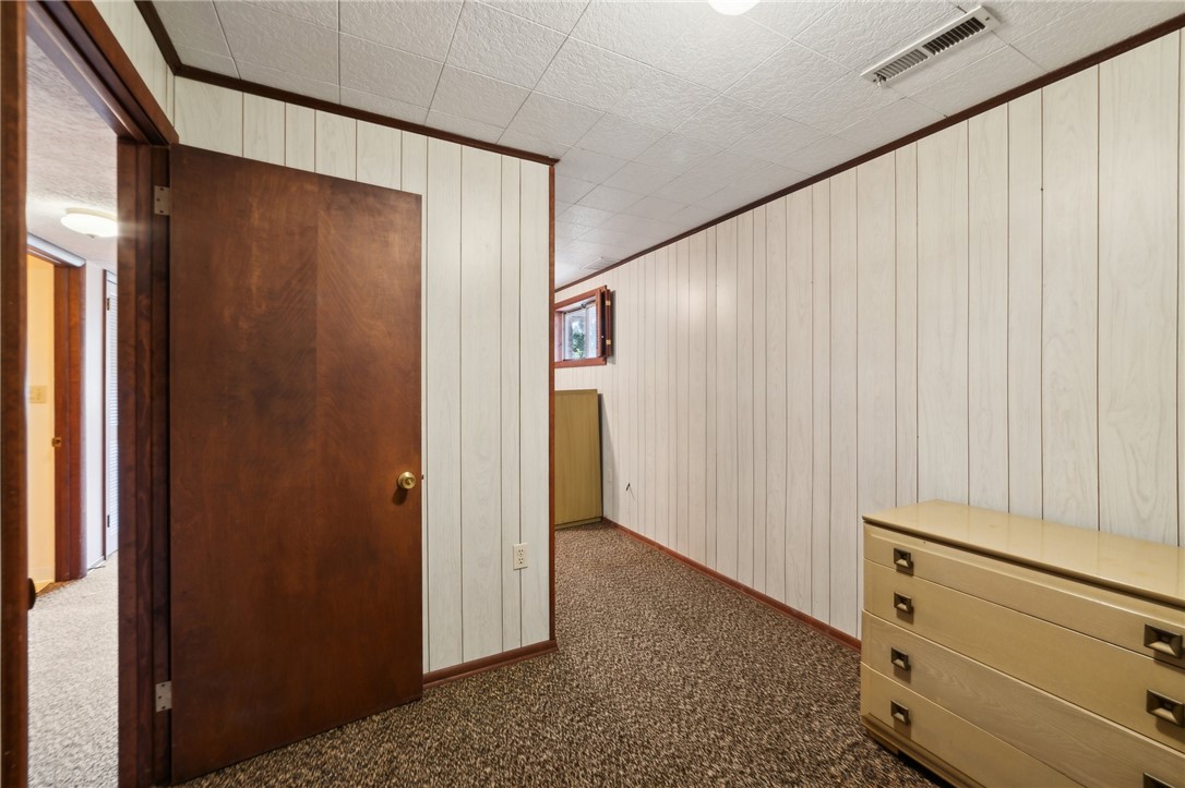 163 Broadlawn Dr