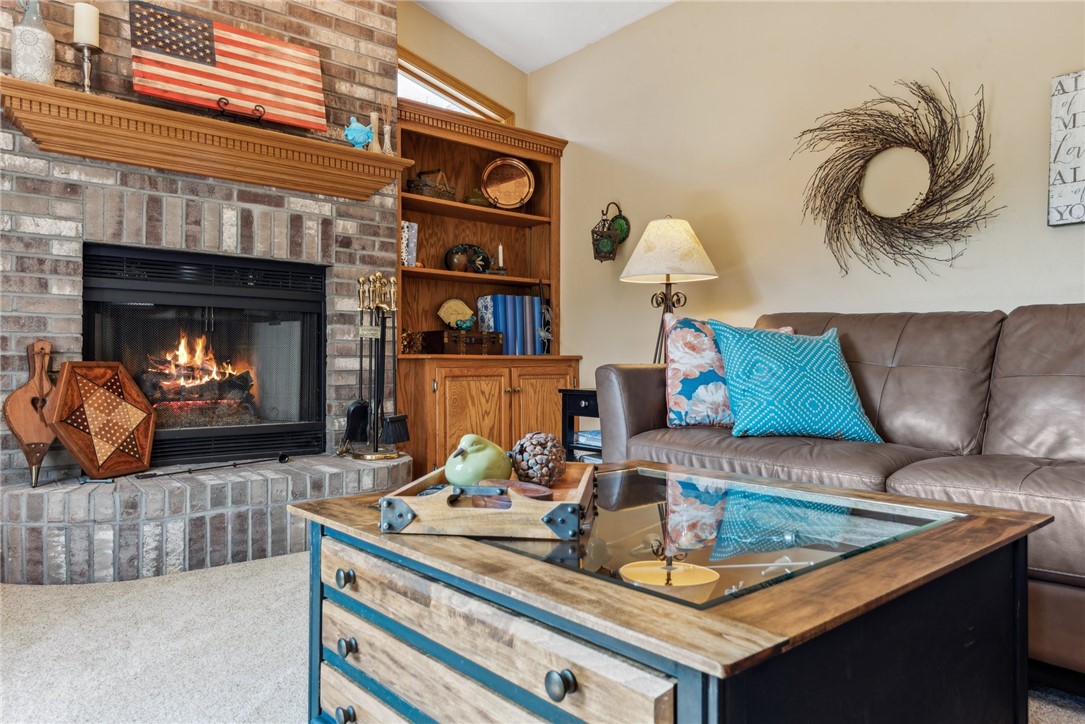 108 Stoney Creek Ln
