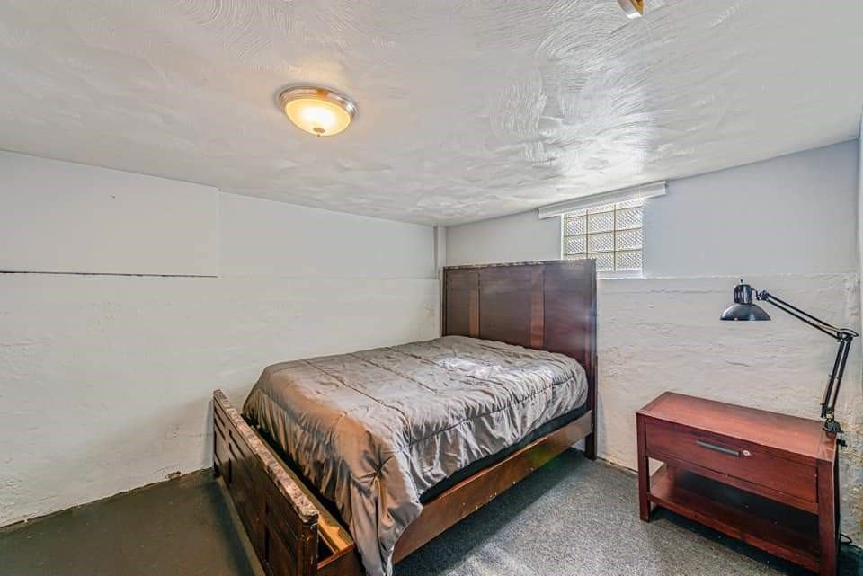 1134 Lincoln Way