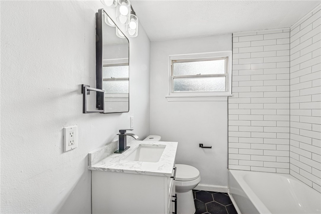 606 Maplehurst