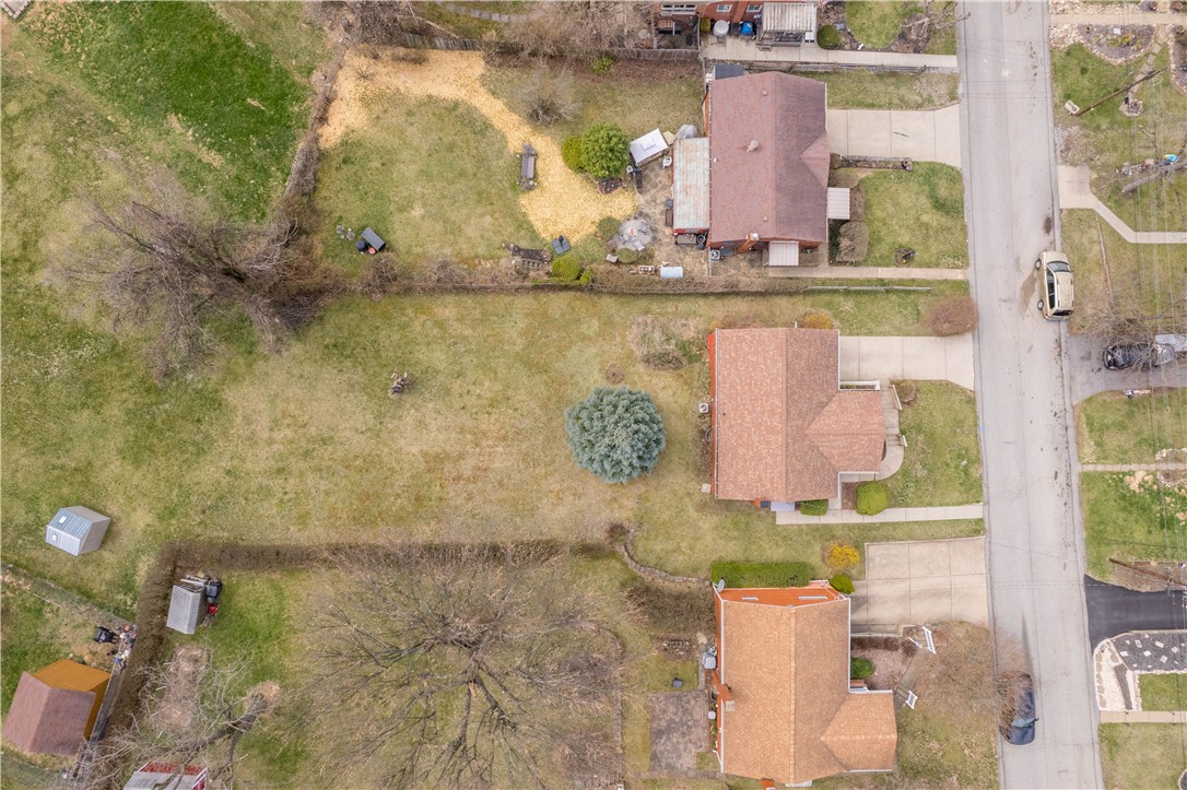 1008 Burbank Rd