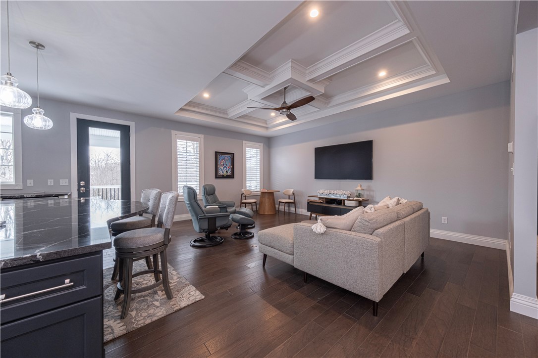 1213 Harrison Ct