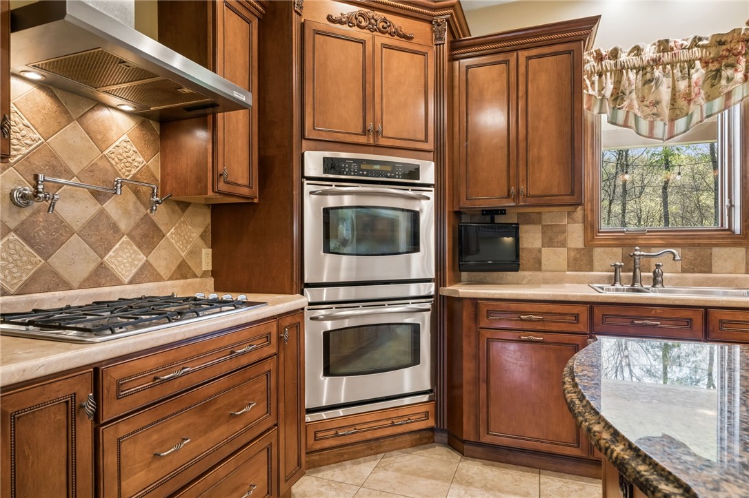 12288 Carmichael Cir