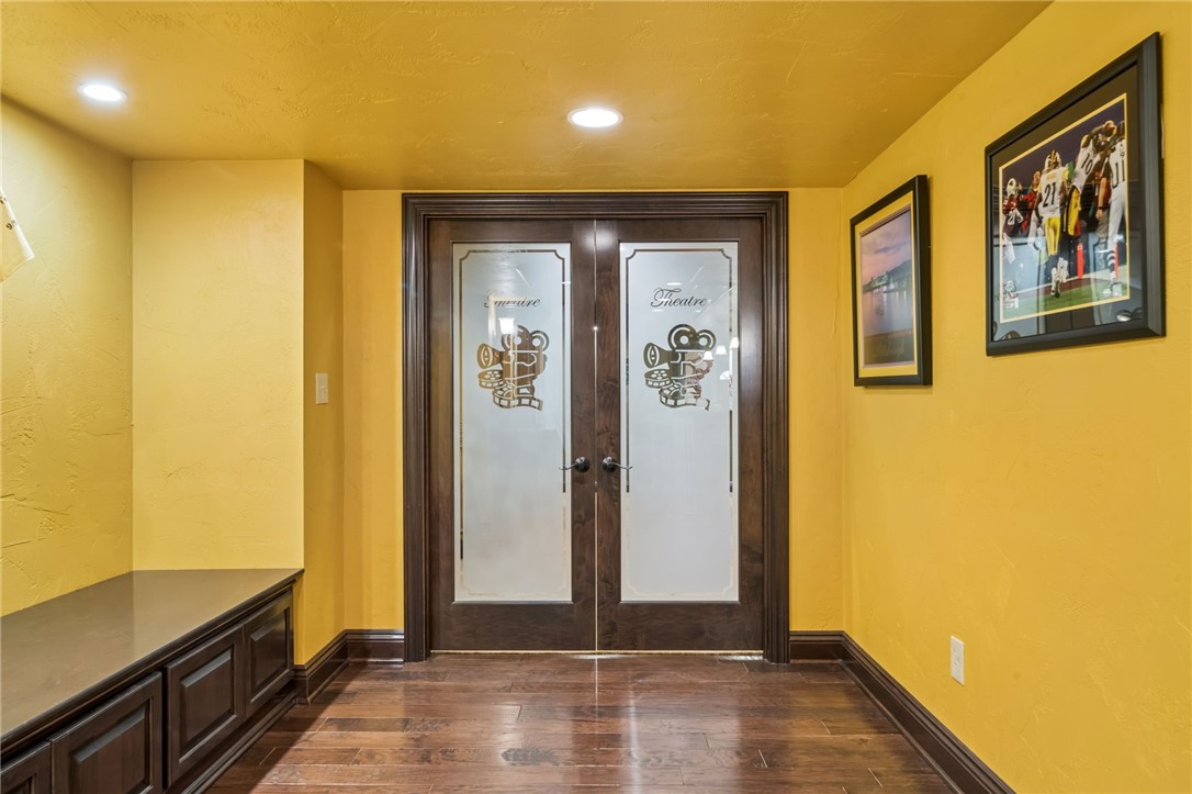 12288 Carmichael Cir