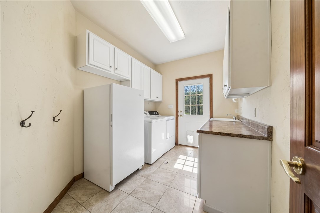12288 Carmichael Cir