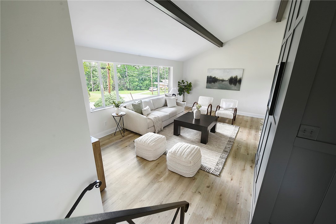 125 Woodgate Rd