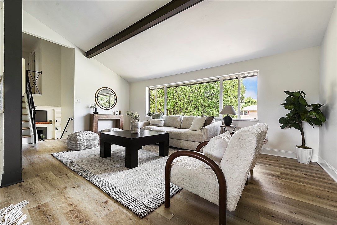 125 Woodgate Rd