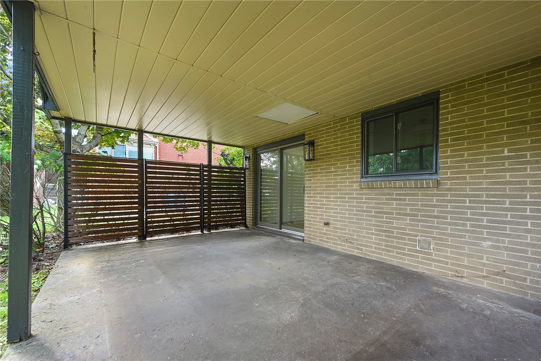 125 Woodgate Rd