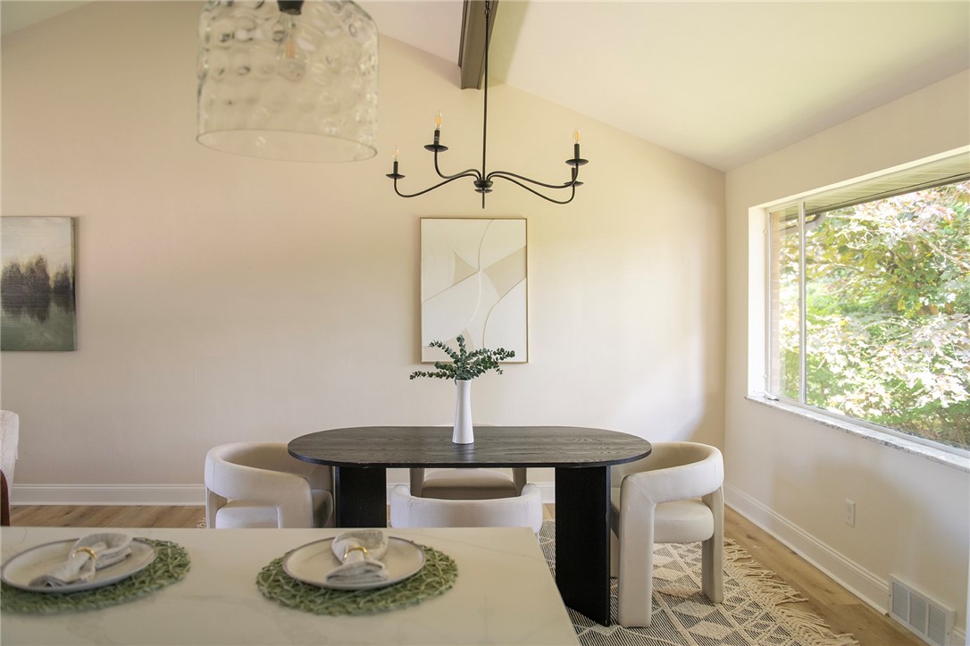 125 Woodgate Rd