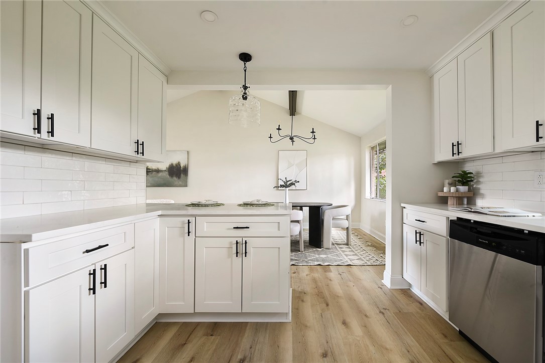 125 Woodgate Rd
