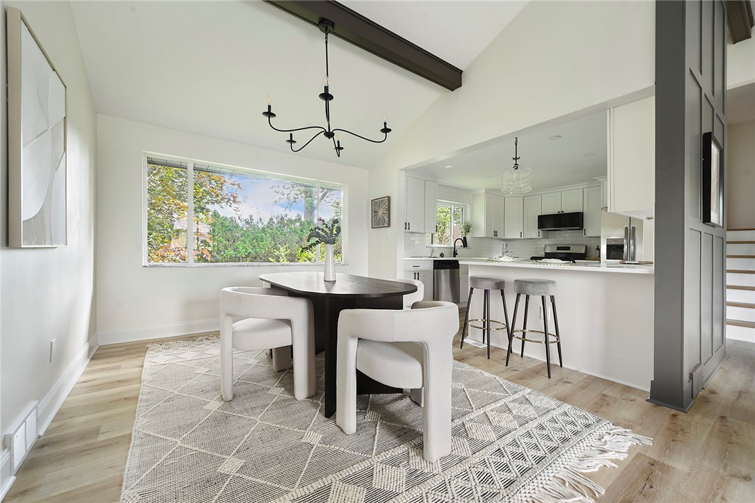 125 Woodgate Rd