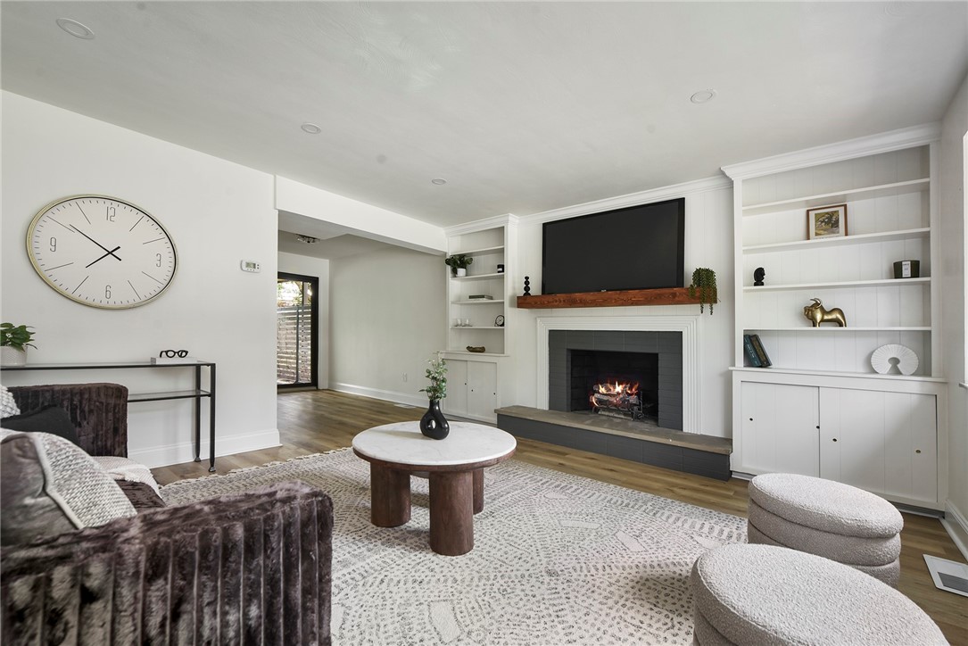 125 Woodgate Rd