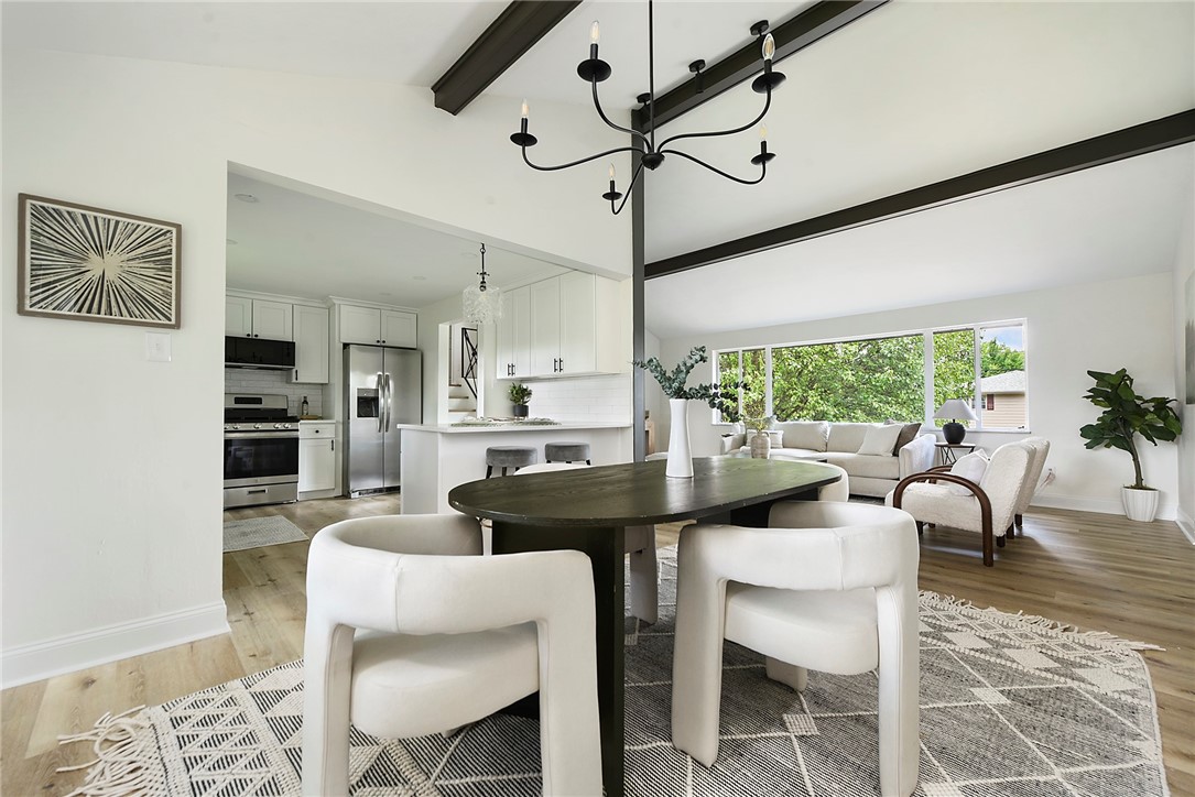125 Woodgate Rd