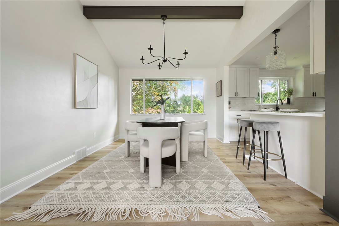 125 Woodgate Rd